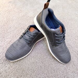 Izod Gray Men's Sneakers